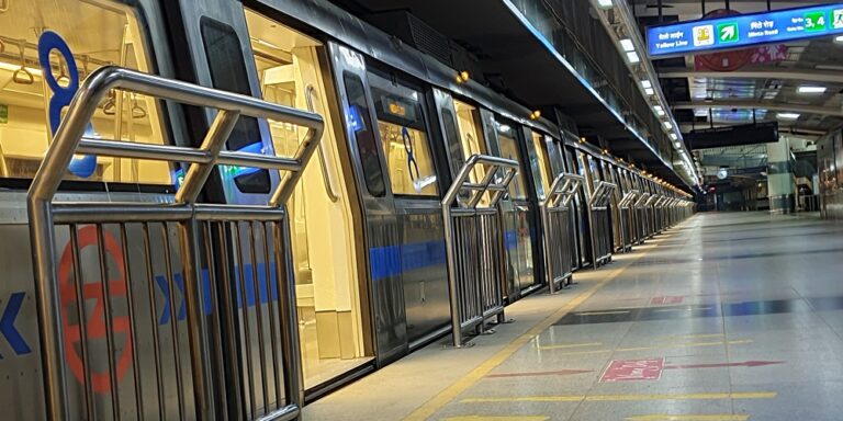 Botanical Garden to Rajiv Chowk