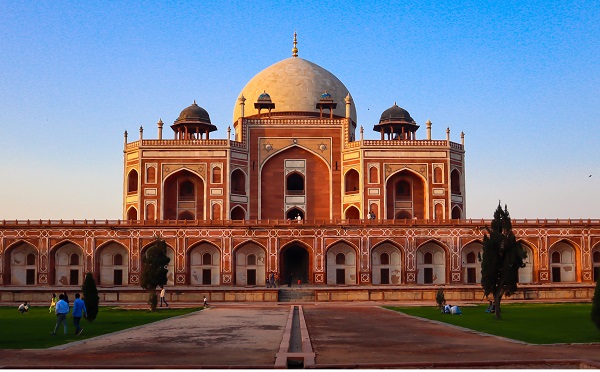 humayun tomb nearest metro station